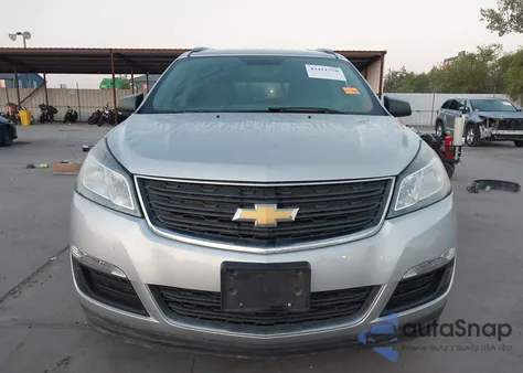 2017 Chevrolet Traverse Ls из США, поврежденный, VIN 1GNKRFKD4HJ238853